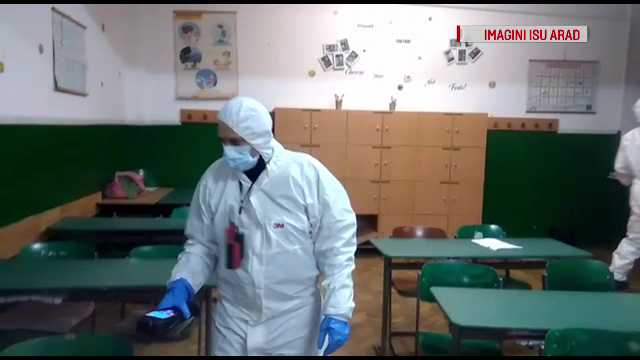 Una dintre substanțele folosite pentru dezinsecția școlii din Arad, INTERZISĂ în România