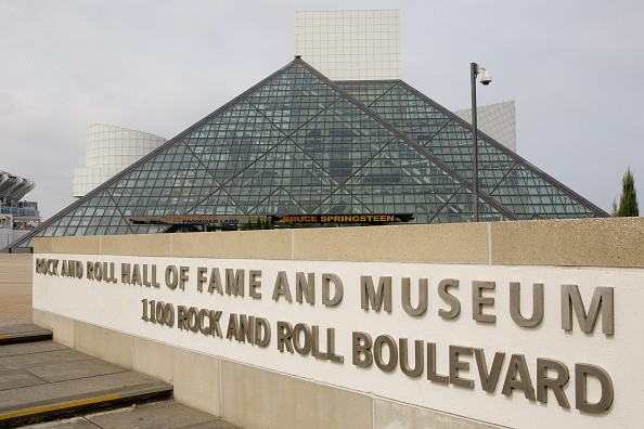 Whitney Houston, Depeche Mode şi Notorious B.I.G. intră în Rock and Roll Hall of Fame