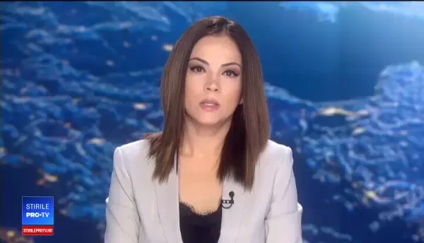 VIDEO. Hoți filmați în timp ce încercau să smulgă un bancomat din perete cu mașina