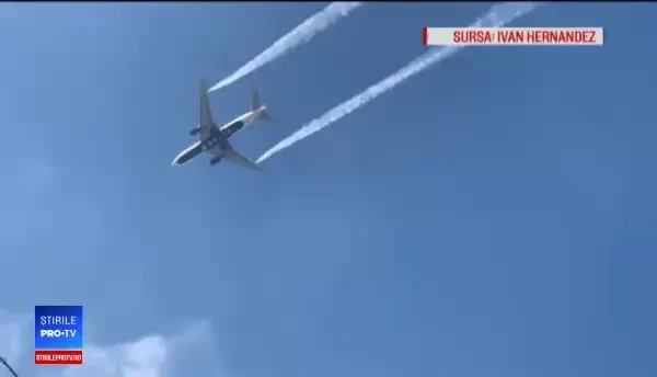 VIDEO. Pilotul unui Boeing defect a golit rezervoarele avionului peste o şcoală din California