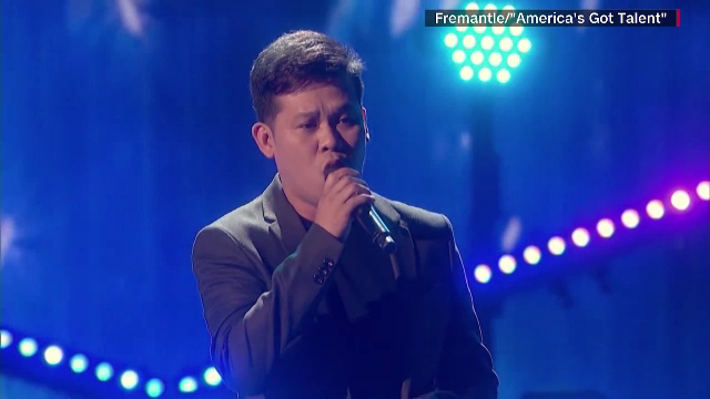 Un concurent de la "America Are Talent" a șocat juriul. Cum și-a schimbat vocea