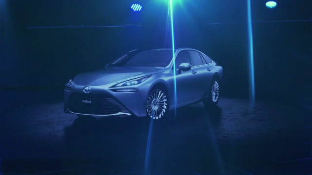 VIDEO. Cum arată ultimul model lansat de Toyota. Nu poluează și poate fi alimentat în 5 minute