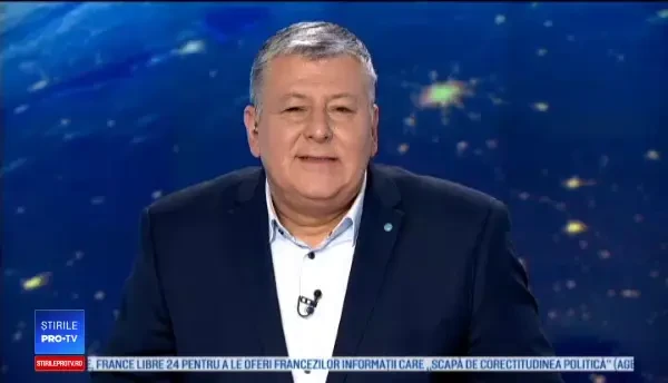 Un locuitor din Vancouver, filmat în timp ce se deplasa pe stradă cu schiurile