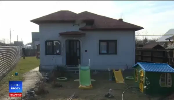 O femeie din Prahova și-a înjunghiat soțul de mai multe ori în piept