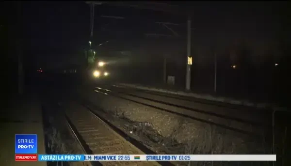 Bărbat spulberat de tren în București. A traversat calea ferată printr-un loc nepermis