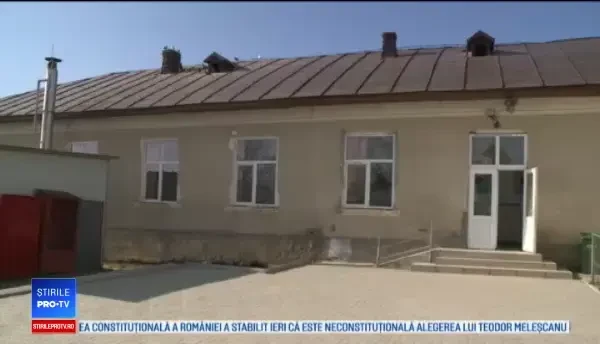 Anchetă în cazul unei școli din Sadova. Ar exista elevi înscriși în mod fictiv în cataloage