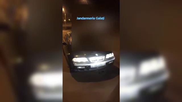 VIDEO. Șofer de BMW fără permis. A fost prins când circula beat și cu farurile stinse