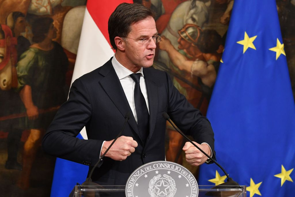 Premierul Mark Rutte prezintă oficial scuze pentru acţiunile autorităţilor olandeze în anii Holocaustului