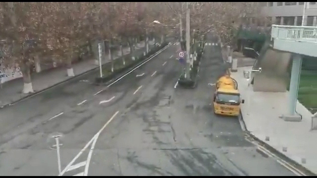 Wuhan, orașul fantomă cu o populație de 11 milioane de oameni. Nu este nimeni pe străzi