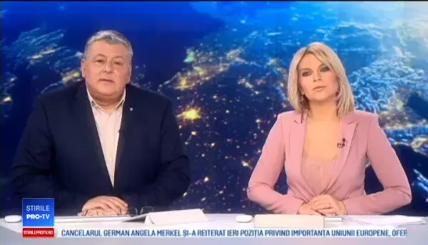 VIDEO. O femeie a rămas atârnată în aer după ce a căzut de pe munte. Imaginile sunt dramatice