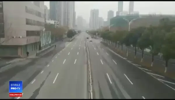 Wuhan, orașul fantomă cu o populație de 11 milioane de oameni. Nu este nimeni pe străzi