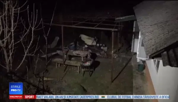 De teamă să nu fie părăsit, un bărbat și-a incendiat iubita. Amândoi au fost cuprinși de flăcări