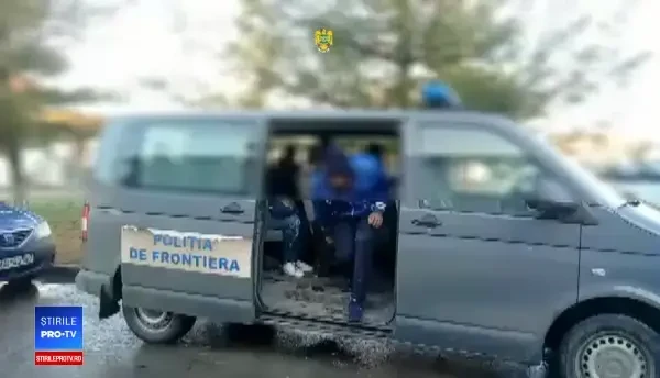 Motivul pentru care 4 bărbaţi au fost arestaţi după ce au traversat România cu taxiul