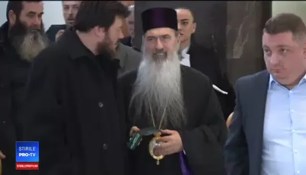 Răspunsul Arhiepiscopului Tedosie la întrebarea dacă este "Il capo di tutti capi"