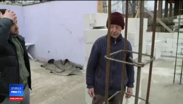 3 familii din Iași și-au pierdut casele într-un incendiu. Gestul incredibil al vecinilor