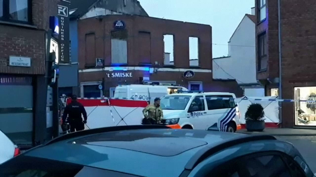 Posibil incident terorist în Belgia. O femeie a fost împuşcată după ce a atacat trecătorii