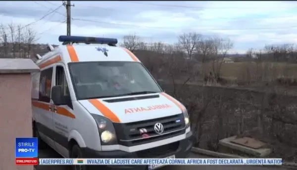 Bărbat cu probleme psihice, găsit de soția sa dormind alături de un alt bărbat mort