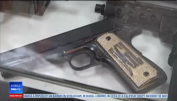 Muzeul secret al traficanților de droguri. Piesa de rezistență, pistolul lui El Chapo