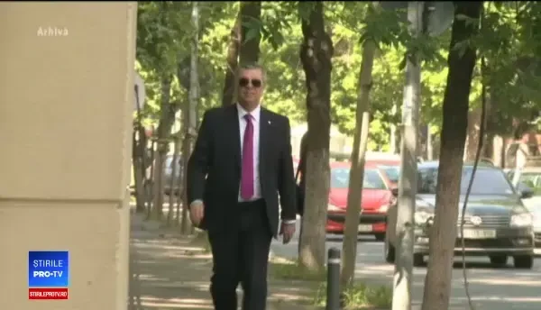 Valeriu Zgonea a fost condamnat la 3 ani de închisoare cu executare, pentru trafic de influenţă