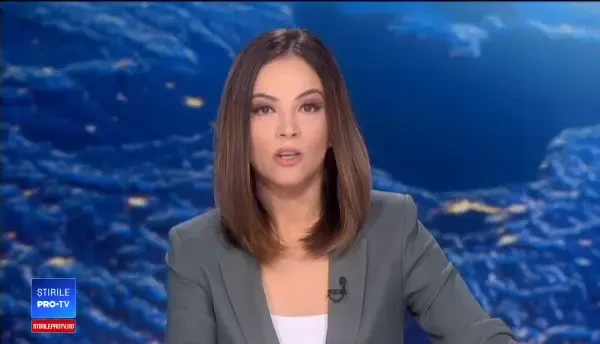 Operațiune de amploare. Turiști, blocați cu mașinile în Bucegi după ce s-au abătut de la drum