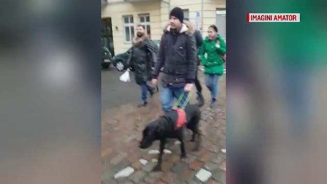 Caz revoltător într-un tren CFR. Un tânăr nevăzător acuză că nu ar fi fost lăsat în vagon