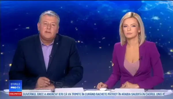 Hotel care plutește pe apa unui râu, în Suedia. Cât costă o noapte de cazare