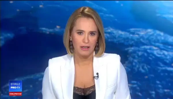 Un avion s-a rupt în două, după ce a ieşit de pe pistă, la Istanbul. 52 de răniți