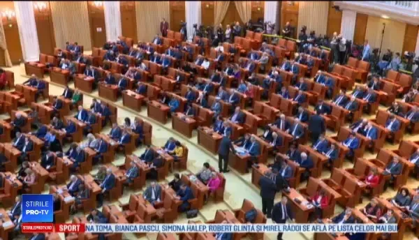 Cum se pot organiza alegeri anticipate. Planul PNL pentru a schimba Parlamentul în iunie