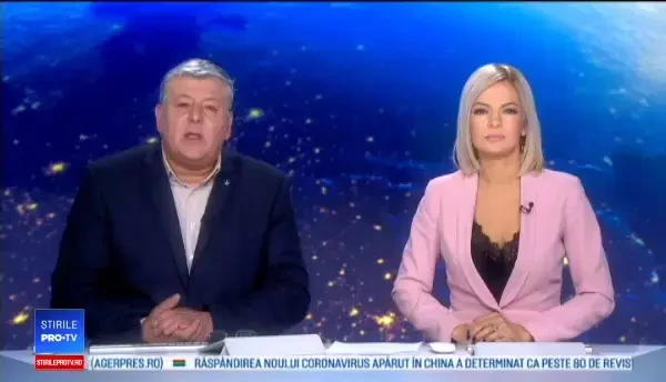 Poluarea afectează și animalele. O pasăre a rămas blocată într-un borcan