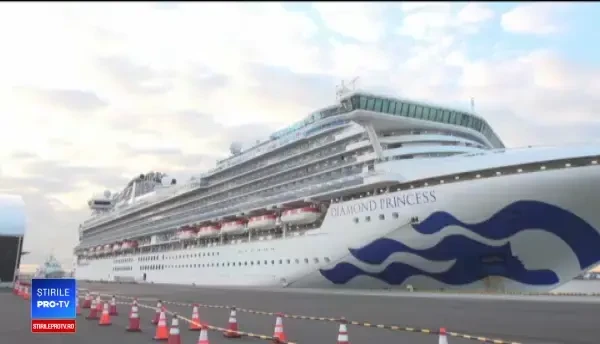 Condiții dificile pe nava aflată în carantină în Japonia. „Donald Trump, salvează-ne!”