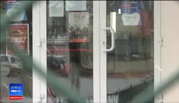 Gripa continuă să facă ravagii. 117 școli și grădinițe din țară au cursurile suspendate