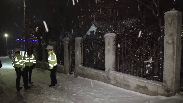 Hoţii care au spart casa unui şef al Poliţiei, prinşi abia după un an. Ce pradă au luat