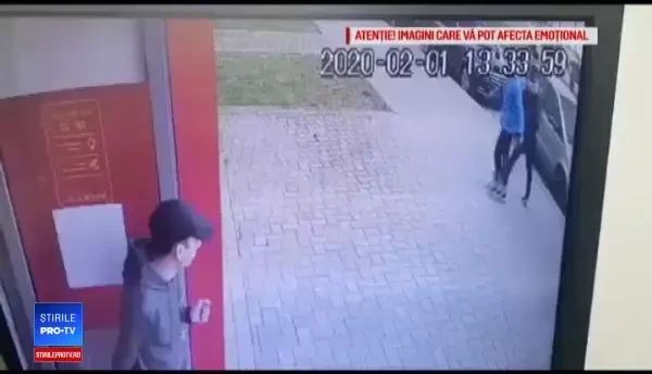 Băiat de 13 ani, în moarte cerebrală după ce a fost bătut pe stradă. Mesajul sfidător al agresorului