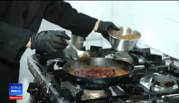 Legumele cu care românii au înlocuit carnea. "Renunţăm la mâncare grăsimoasă"