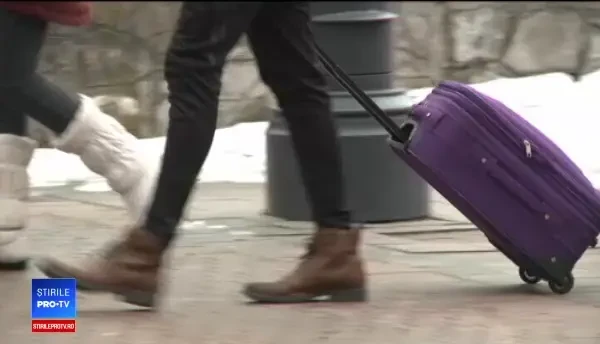 Românii au început să vândă la negru şi tichetele de vacanţă. Care sunt riscurile