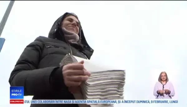 Ea e tânăra care a găsit un portofel cu 19.000 € și l-a dus la poliție. Ce a făcut proprietara