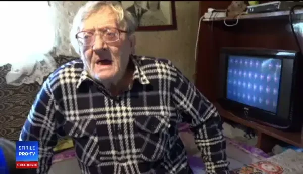 Dorința unui băiat de 12 ani, crescut împreună cu fratele lui de străbunicii bolnavi și săraci