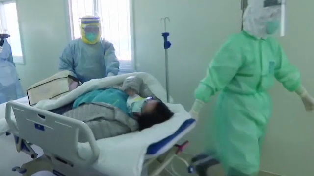 Oficial chinez: Epidemia de coronavirus, în cel mai critic moment. Oamenii fac apeluri disperate pe rețele