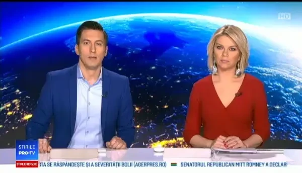 Accident spectaculos. A plonjat peste un rond și a oprit într-o mașină parcată. Starea femeii