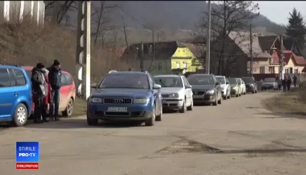 Proteste într-o comună din Mureș. Oamenii sunt exasperați de starea drumurilor