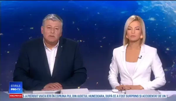 O femeie a fost șantajată luni în șir de un tânăr din Mehedinți. Cu ce o amenința