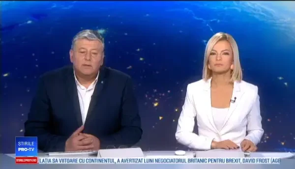 Un activist rus s-a legat cu lanțuri de ușa sediului FSB din Moscova. Ce a pățit