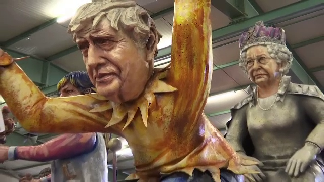 Carnavalul din Mainz. Cum sunt reprezentați Boris Johnson și Regina Elisabeta a II-a