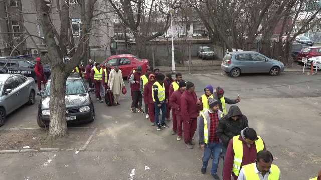 Mai mulți pakistanezi din Galați spun că li se rețin nejustificat bani din salariu