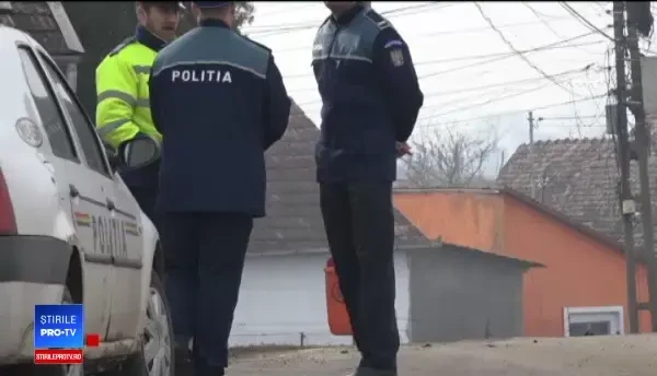 Bătrân din Mureș ucis și incendiat în propria locuință. Totul ar fi pornit de la bani