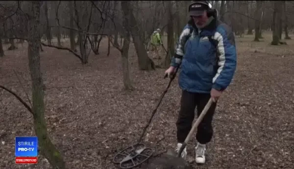 Descoperire impresionantă în Buzău. Cum au găsit o comoară de sute de ani 7 bărbați