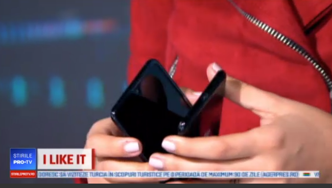 iLikeIT. Primul telefon cu ecran flexibil din sticlă, lansat de Samsung. Cât costă