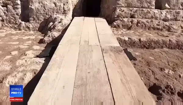 Mormântul legendarului Romulus, fondatorul Romei, a fost descoperit. GALERIE FOTO