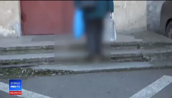 Doi bătrâni au rămas fără 95.000 de lei după ce au fost păcăliți că vor primi o pomană