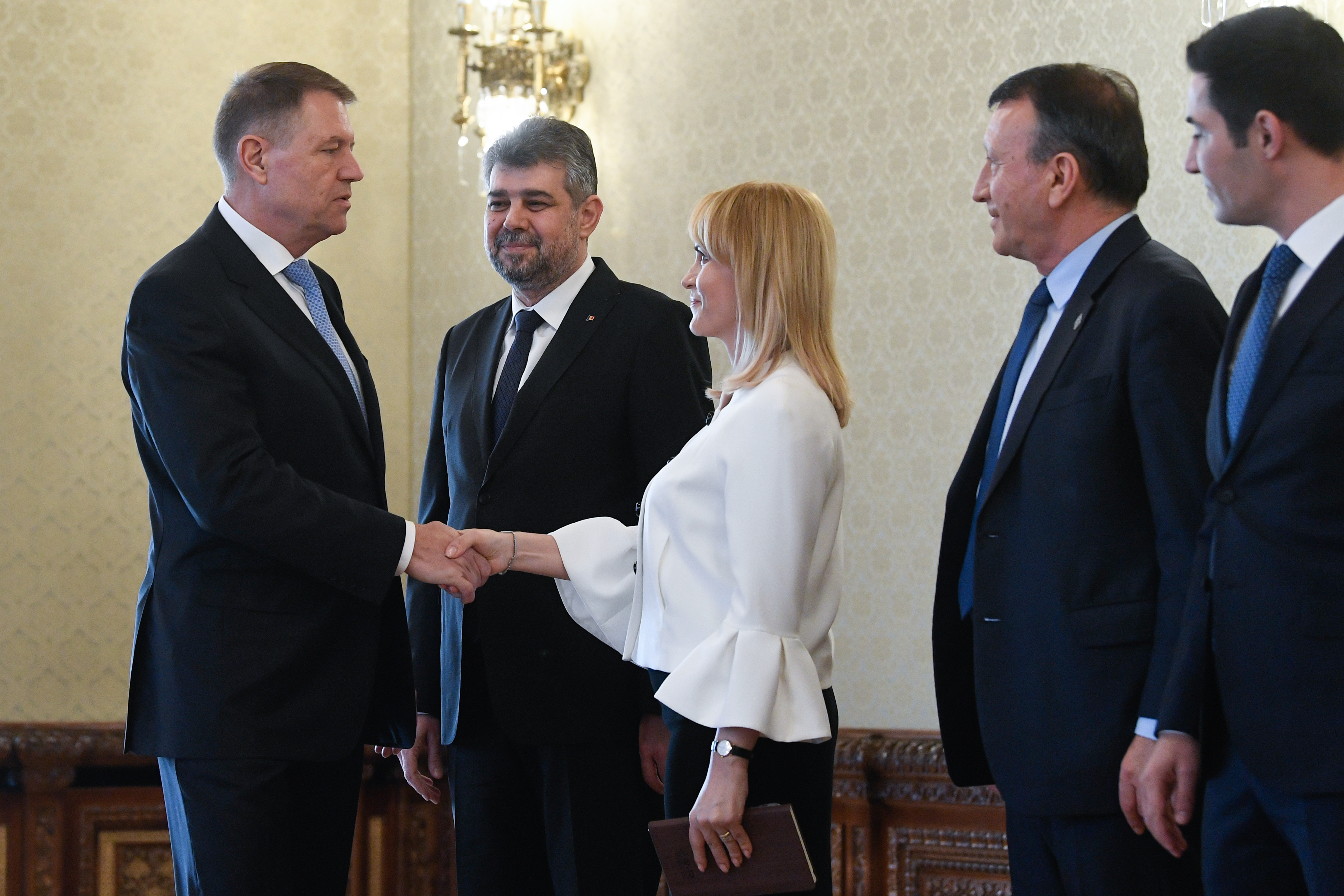 PSD atacă la CNA intervențiile lui Klaus Iohannis